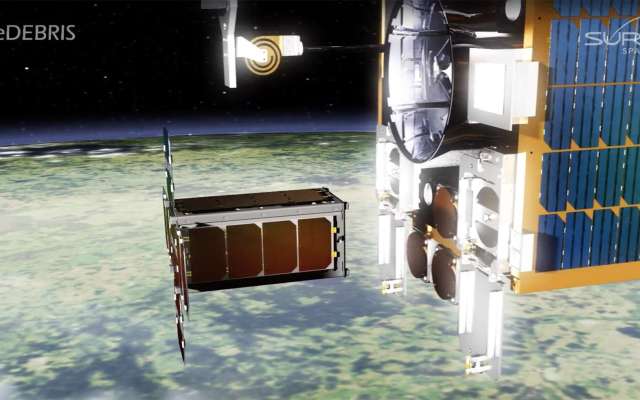 RemoveDebris, le satellite parti éliminer les déchets spatiaux 1